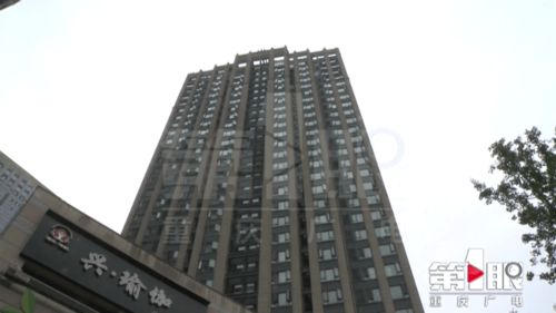 精裝修新房出租遇詭異租客 房東開門驚見滿屋霉斑，房產經紀提醒警惕